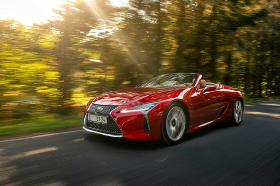 Lexus LC Convertible 2020 - local