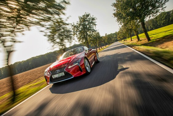 Lexus LC Convertible 2020 - local