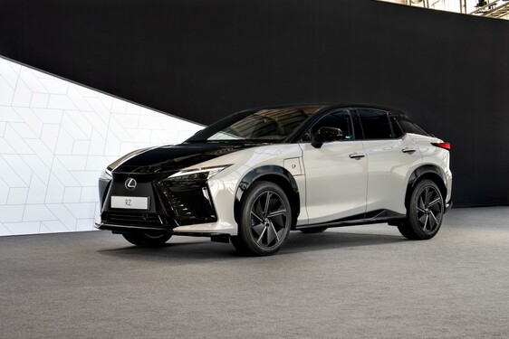 Lexus RZ 2025