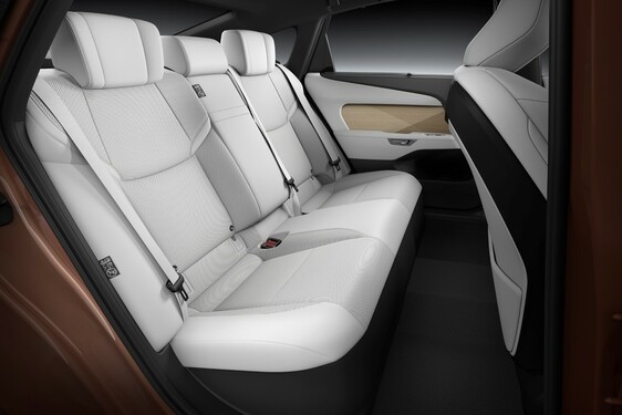 Lexus ES 2025