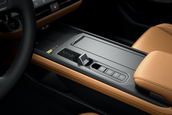 Lexus ES 2025