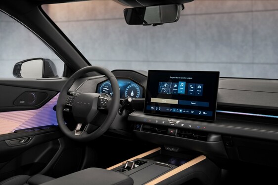 Lexus ES 2025