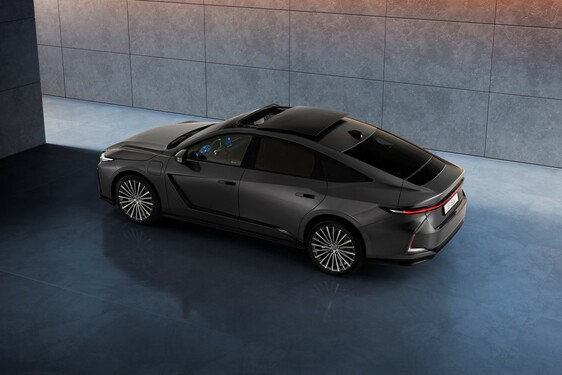 Lexus ES 2025
