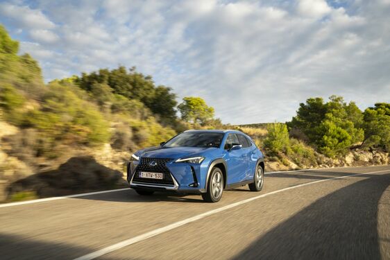 Lexus UX300e