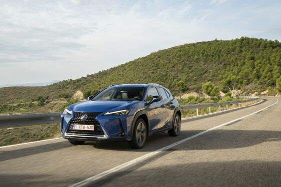 Lexus UX300e