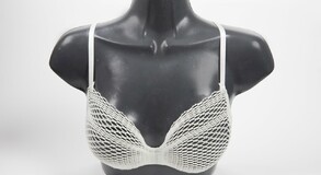 LEXUS DESIGN AWARD:  PODPRSENKA Z 3D KRAJKY NEBO TURBÍNA DO LETADLA 