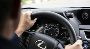 Lexus UX300e