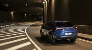 Lexus UX300e