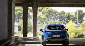 Lexus UX300e