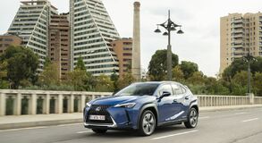 Lexus UX300e