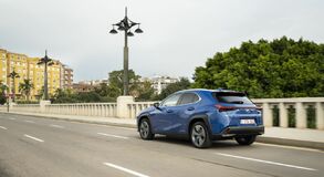 Lexus UX300e