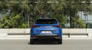 Lexus UX300e
