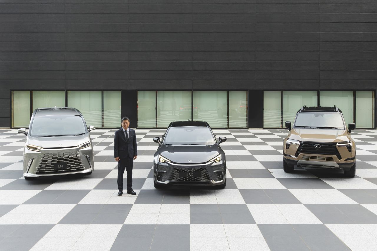LEXUS ODHALÍ KONCEPT BATERIOVÉHO ELEKTROMOBILU PŘÍŠTÍ GENERACE 