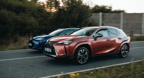 Lexus UX - local 