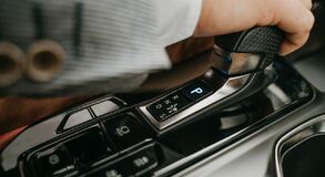 Lexus NX - local
