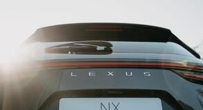 Lexus NX - local