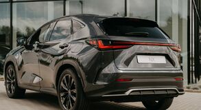 Lexus NX - local