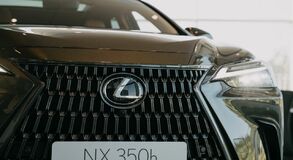 Lexus NX - local