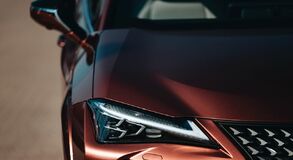 Lexus UX - local 