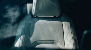 Lexus UX - local 