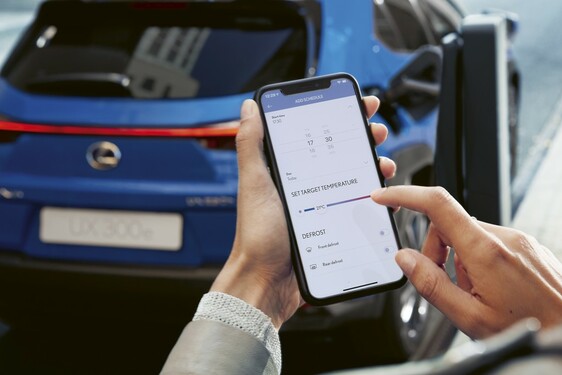A piac egyik legfejlettebb elektromos autója lesz a Lexus UX 300e