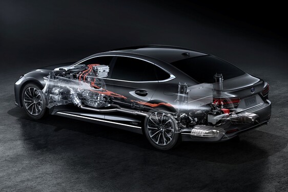 Így tökéletesítette a Lexus az LS csúcslimuzin teljesítményét 