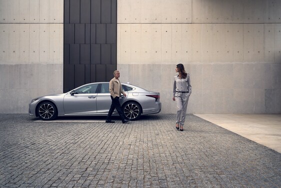 Így tökéletesítette a Lexus az LS csúcslimuzin teljesítményét 