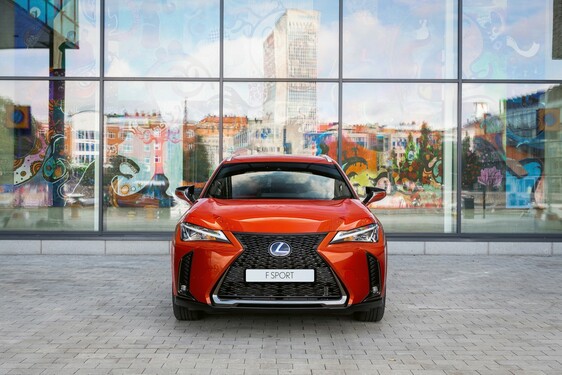 LEXUS UX 250H