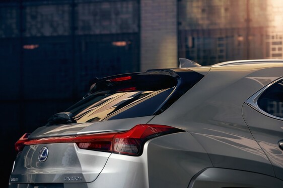 LEXUS UX 250H