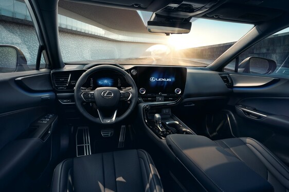 A vadonatúj Lexus NX vezető tervezője mesél az slágervárományos SUV formavilágáról