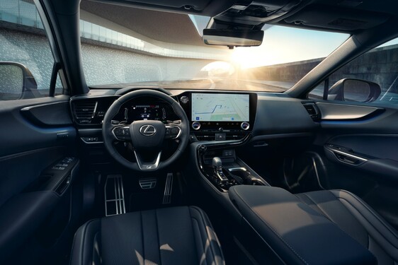 A vadonatúj Lexus NX vezető tervezője mesél az slágervárományos SUV formavilágáról