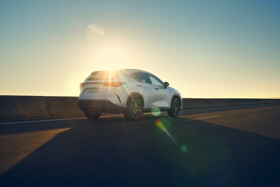 A vadonatúj Lexus NX vezető tervezője mesél az slágervárományos SUV formavilágáról