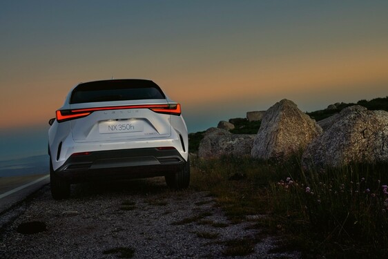A vadonatúj Lexus NX vezető tervezője mesél az slágervárományos SUV formavilágáról