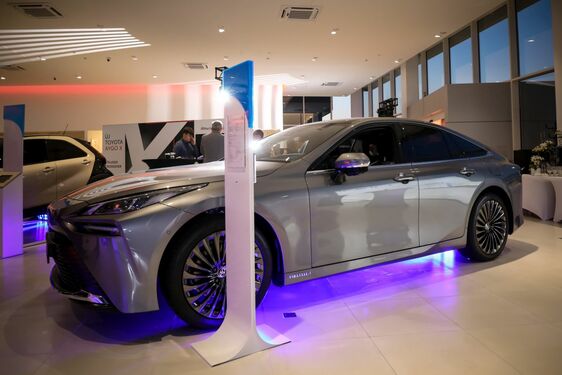 Lexus Monor