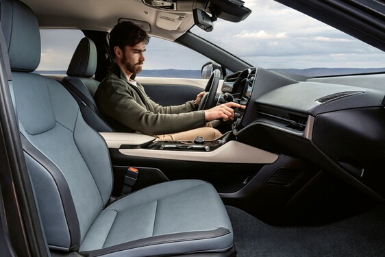  Ezért varázsol mosolyt az utasok arcára a Lexus RZ különleges infrafűtése