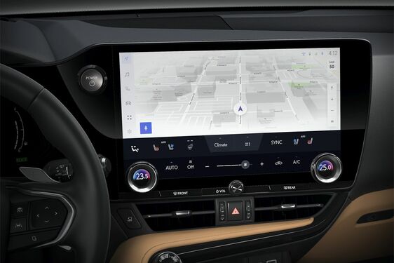 Új prémium funkciókkal és high-tech megoldásokkal gazdagodott a Lexus NX 