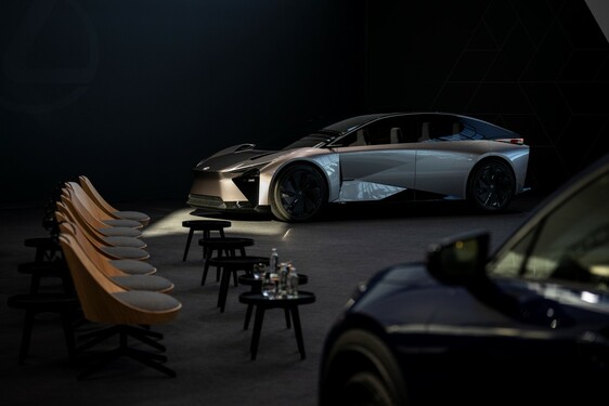 Lexus Kenshiki 2023