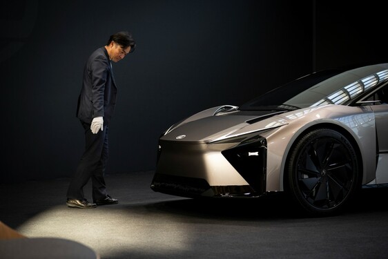 Lexus Kenshiki 2023