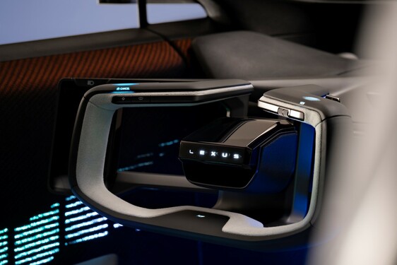 Lexus LF-ZC