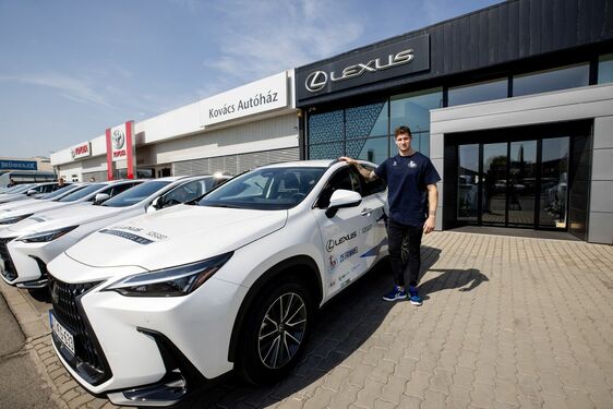 Folytatódik a Lexus és az OTP Bank - Pick Szeged kézilabdacsapat együttműködése