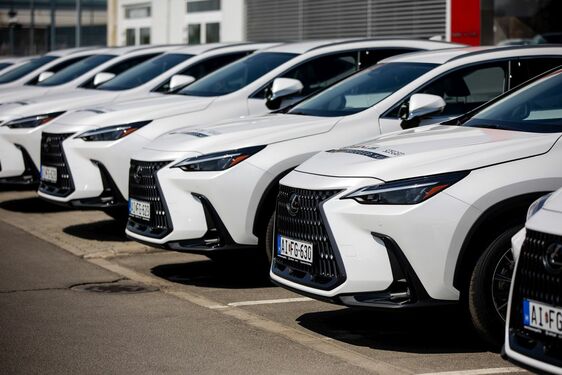 Folytatódik a Lexus és az OTP Bank - Pick Szeged kézilabdacsapat együttműködése