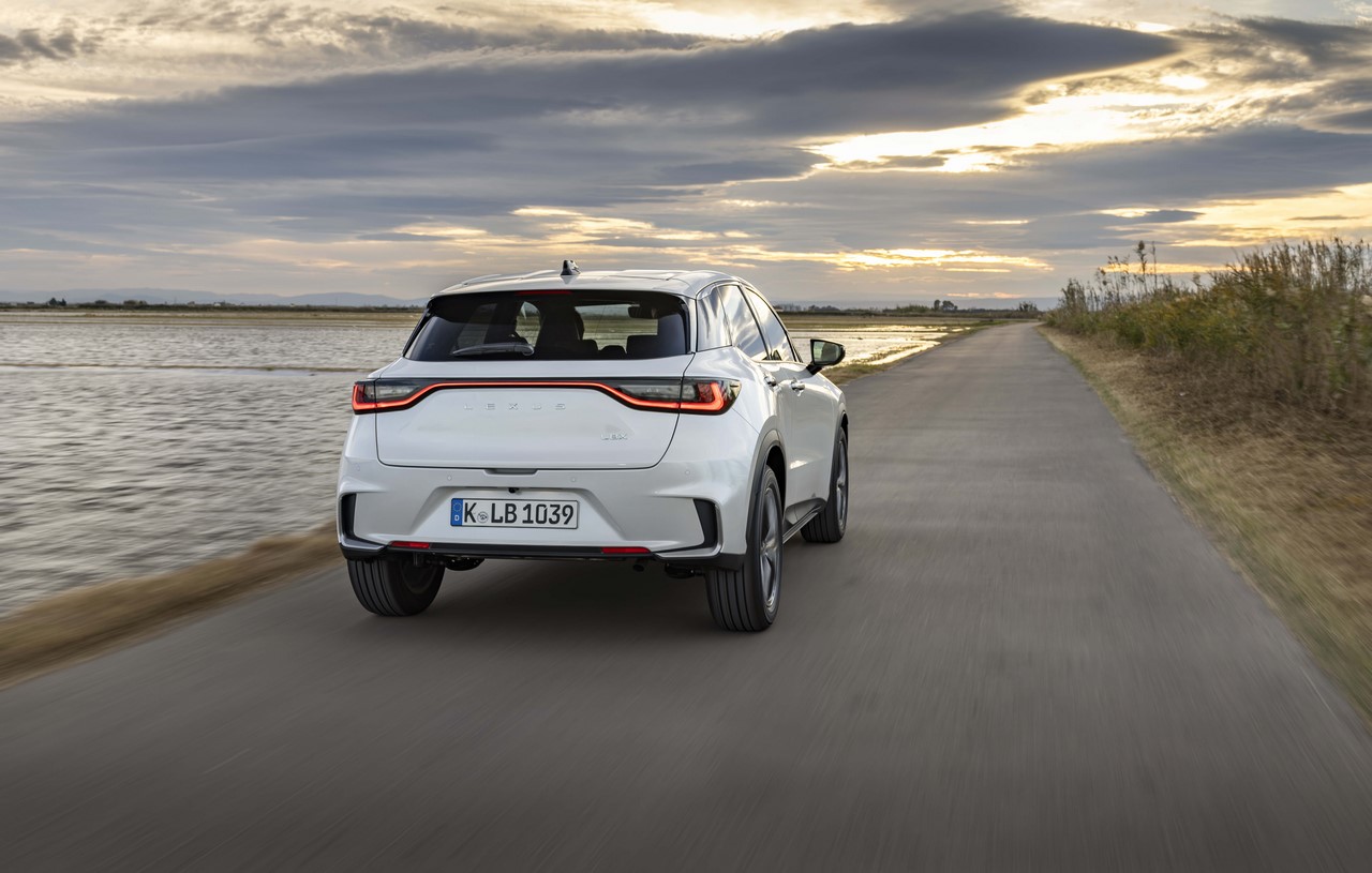 A Lexus világszinten, Európában és Magyarországon is rekordot döntött a tavalyi évben 