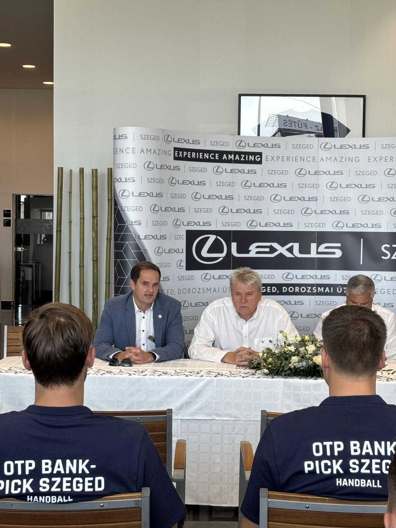 Tizennegyedik évébe lép az OTP Bank – PICK Szeged férfi kéziladba csapat és a Lexus partneri együttműködése 