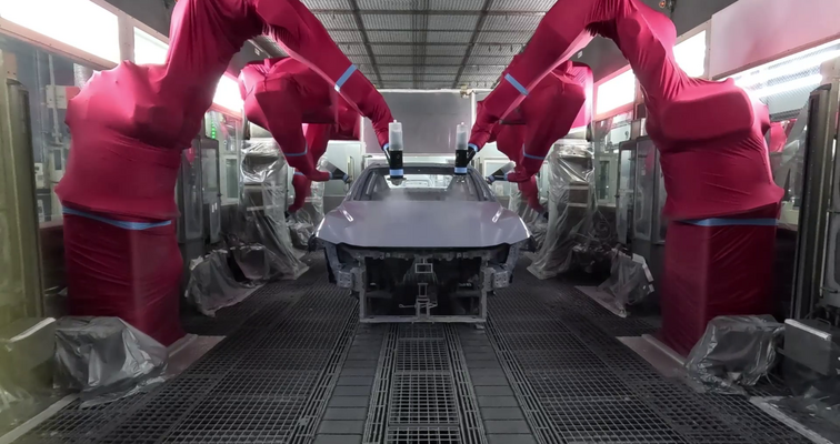 ELINDULT JAPÁNBAN AZ ÚJ LEXUS ES GYÁRTÁSA