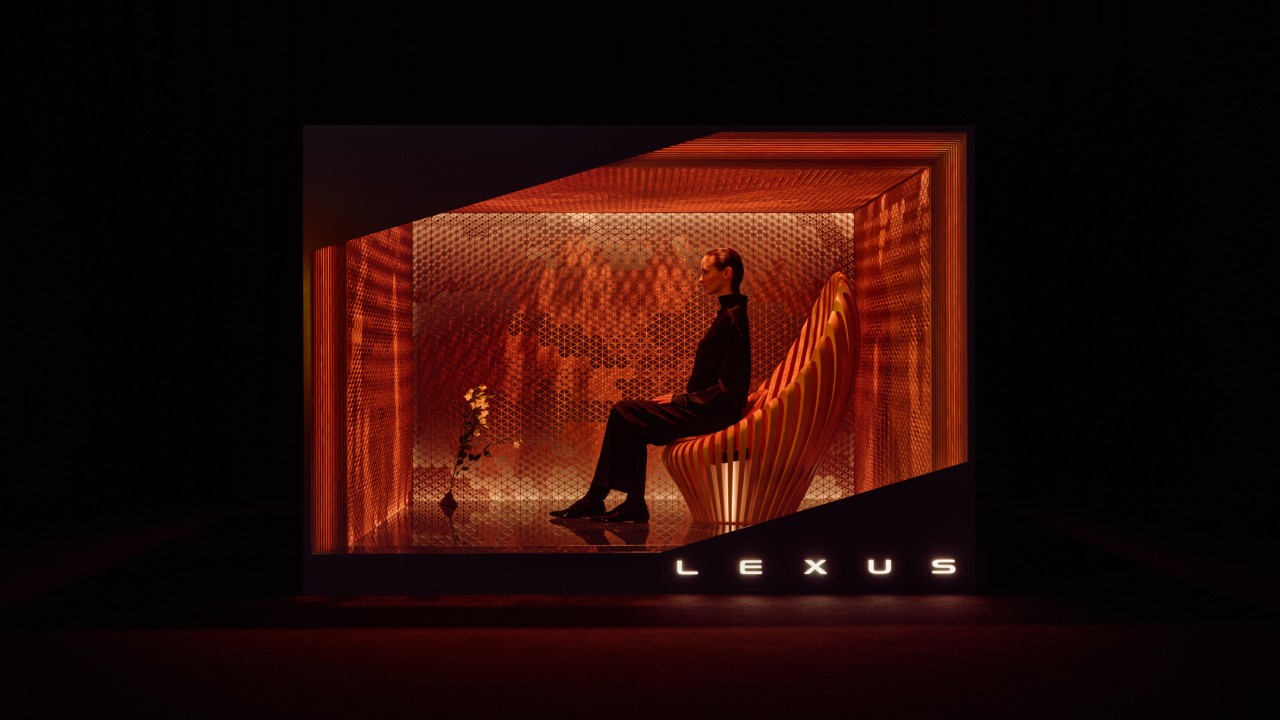 LEXUS V MILÁNĚ PŘEDSTAVÍ INSTALACE ZKOUMAJÍCÍ PROSTOR