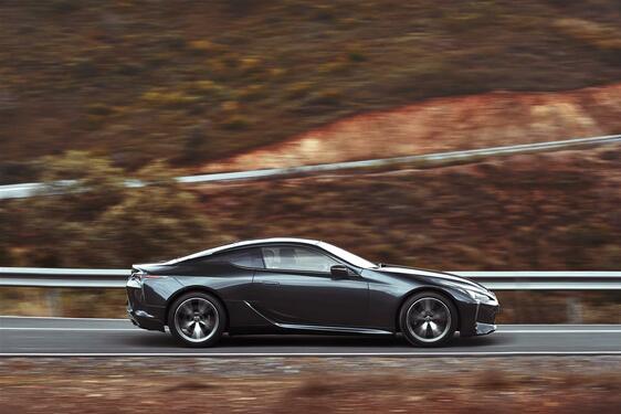 LC 500 2017