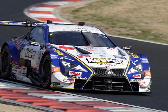 SUPER GT: DOBOGÓS HELYEZÉSSEL NYITOTTA AZ ÉVADOT A LEXUS LC 500 