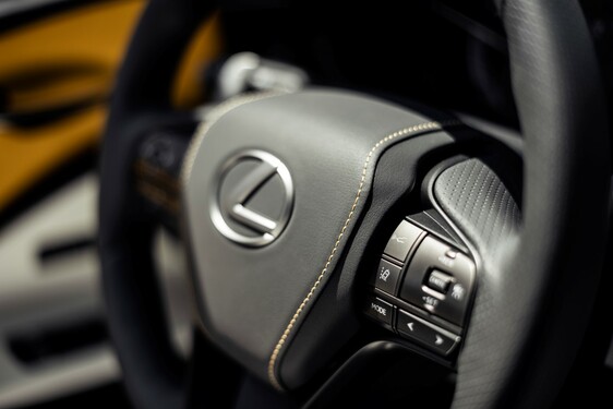 A LEXUS IS OTT  VOLT A PEBBLE BEACH CONCOURS D’ELEGANCE SZÉPSÉGVERSENYEN