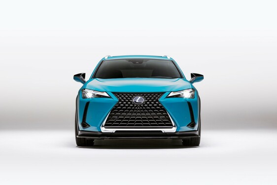 A LEXUS IS OTT  VOLT A PEBBLE BEACH CONCOURS D’ELEGANCE SZÉPSÉGVERSENYEN