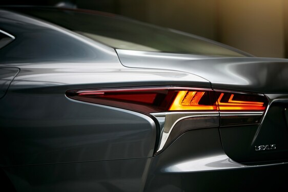 Lexus LS 500h